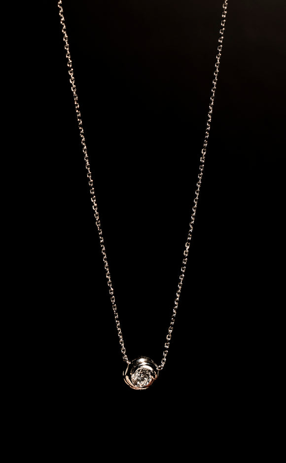 0.32 carats Lab Diamond 18KW Necklaces